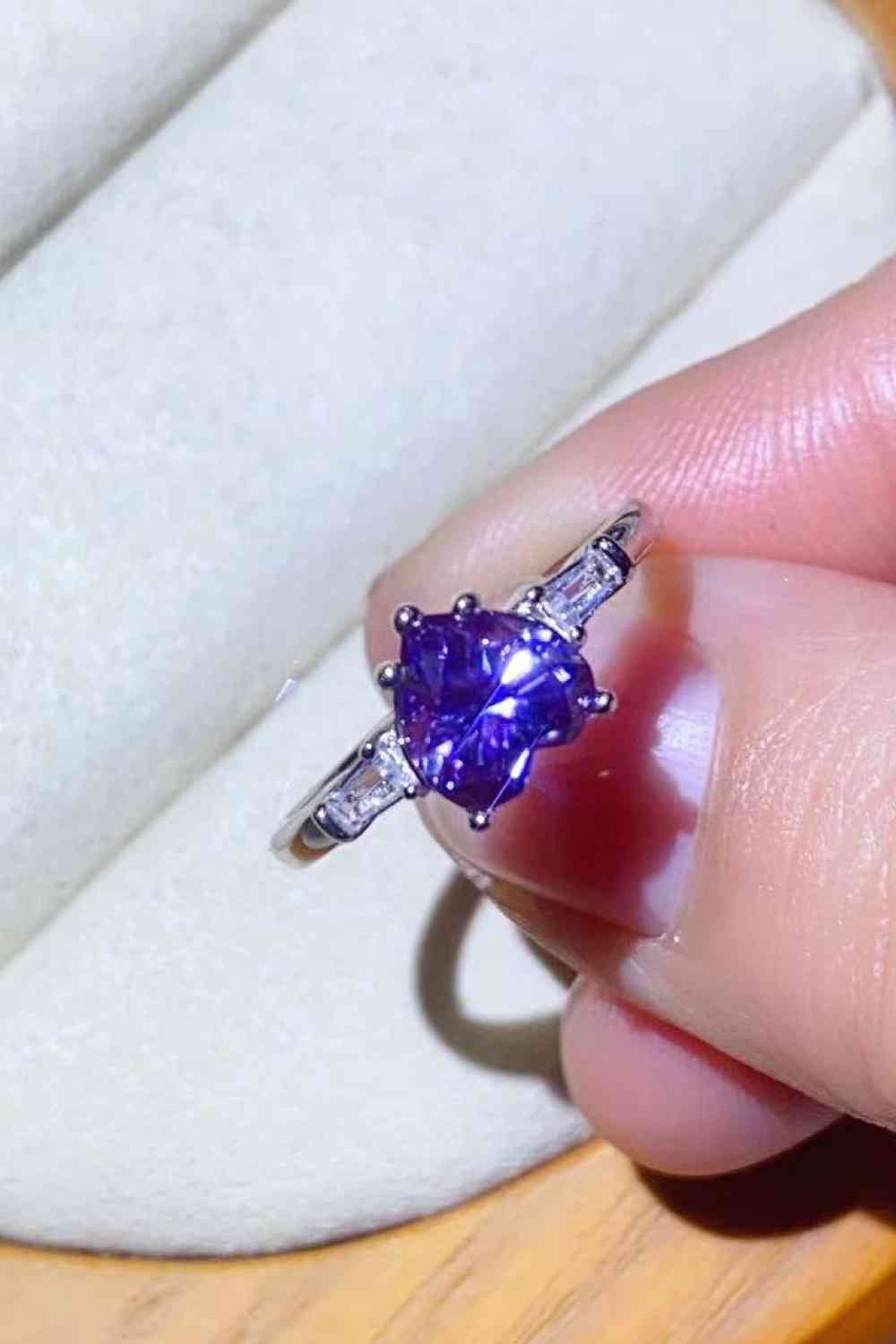 1 Carat Moissanite Heart-Shaped Platinum-Plated Ring in Purple - Aurelia Clothing