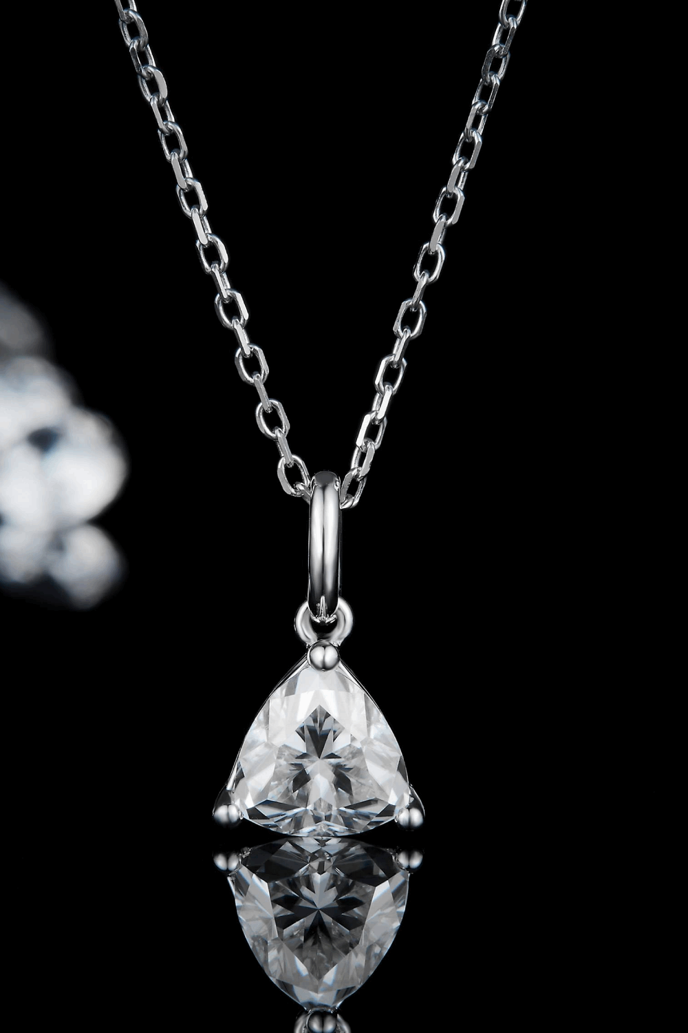 1 Carat Moissanite Pendant Sterling Silver Necklace - Aurelia Clothing