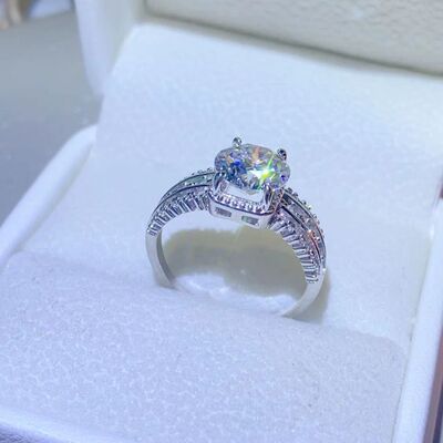 2 Carat Moissanite Sterling Silver Ring - Aurelia Clothing