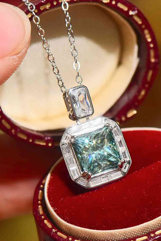 2 Carat Moissanite Square Pendant Necklace - Aurelia Clothing