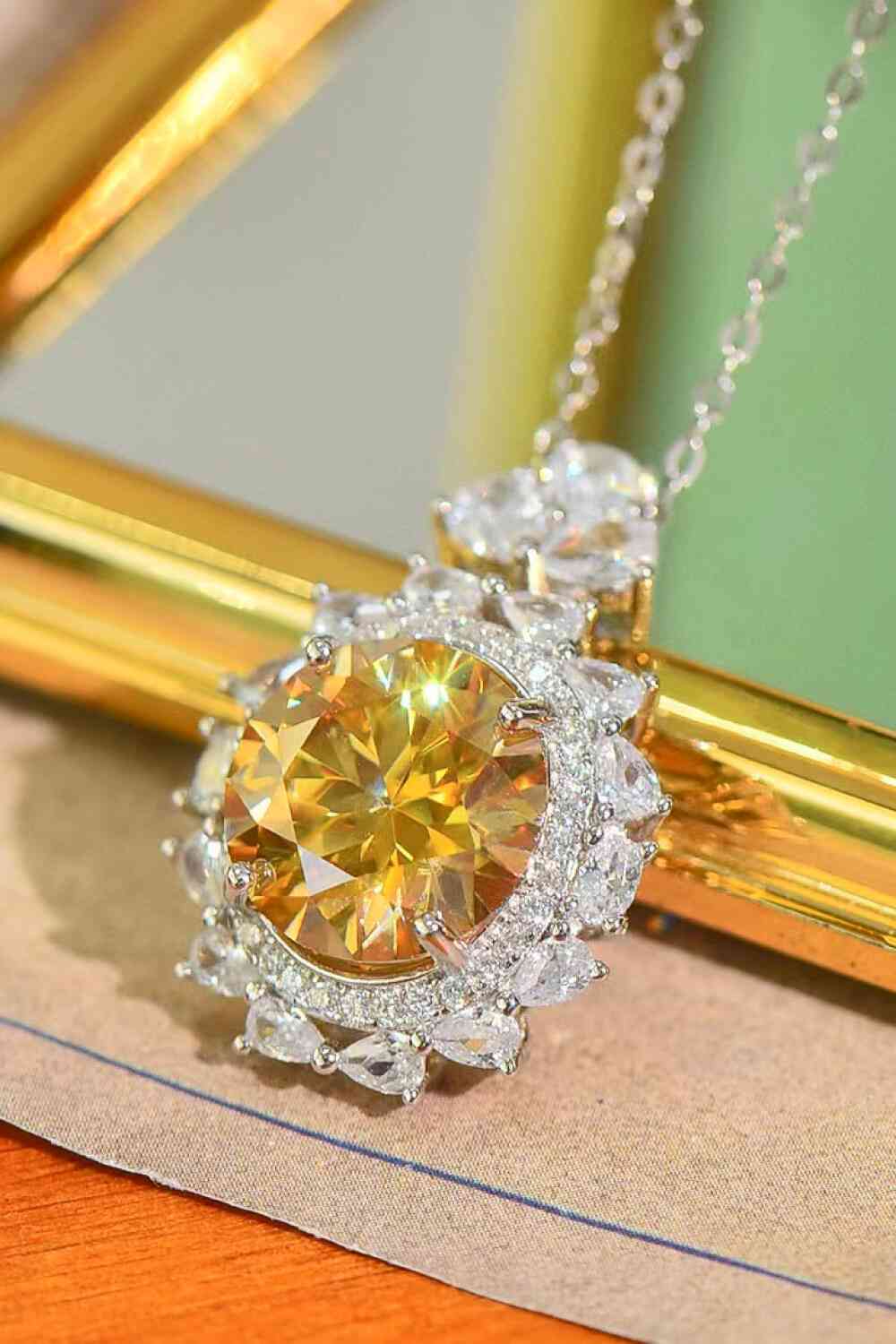 5 Carat Yellow Moissanite Pendant Necklace - Aurelia Clothing