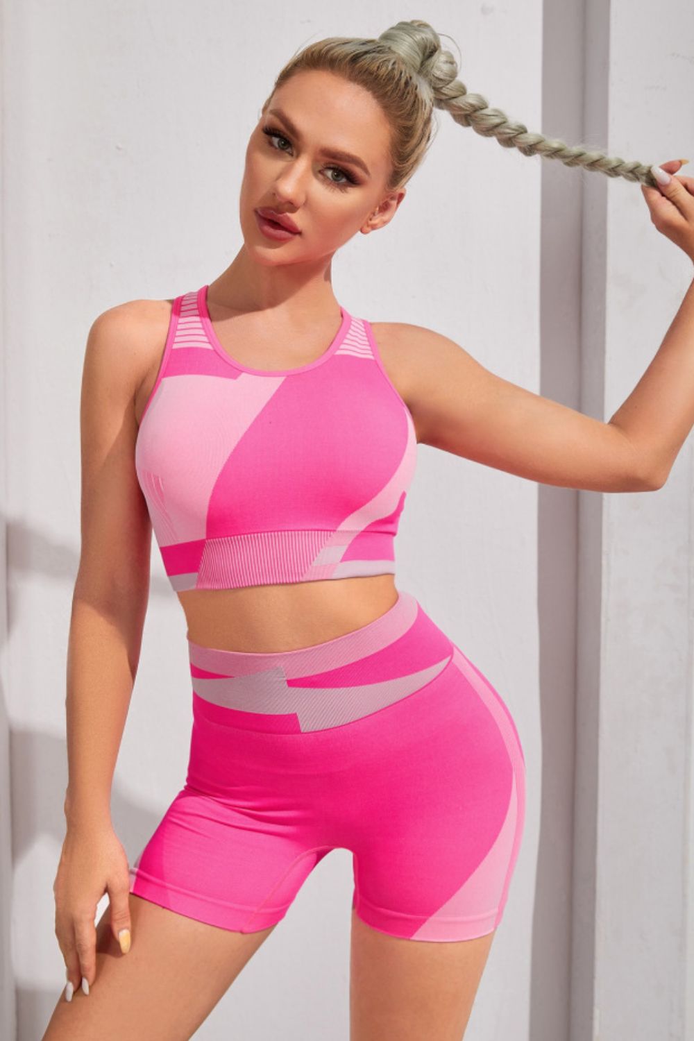 Color Block Sports Bra and Shorts Set - Aurelia Clothing