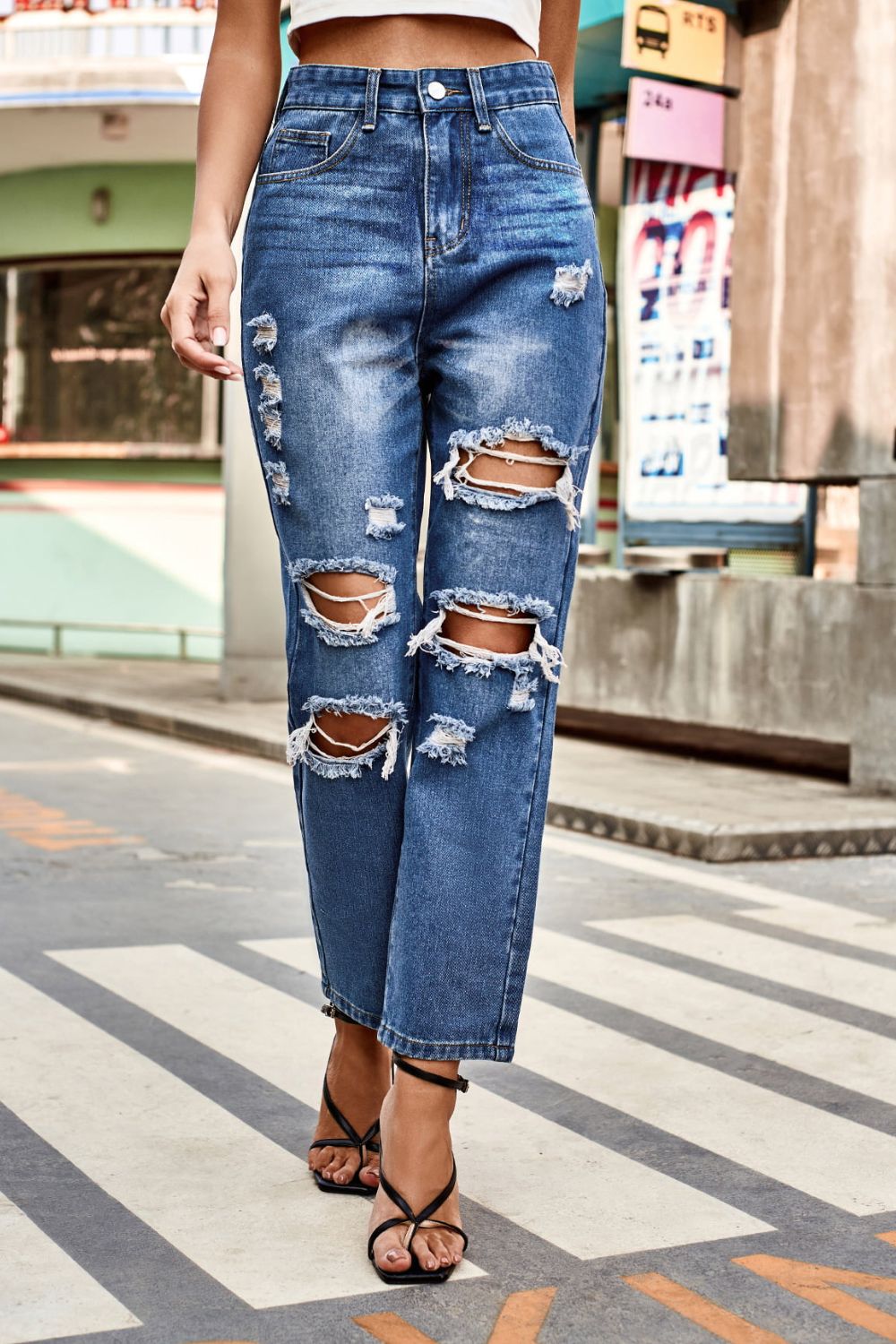 Distressed Buttoned Womens Jeans with Pockets - Aurelia Clothing