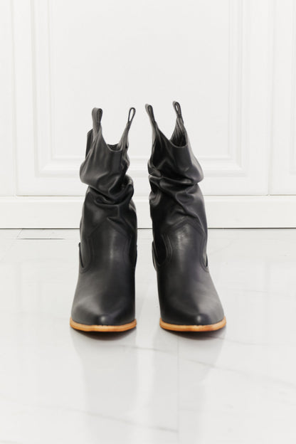 MMShoes Better in Texas Scrunch Cowboy Boots in Black - Aurelia Clothing