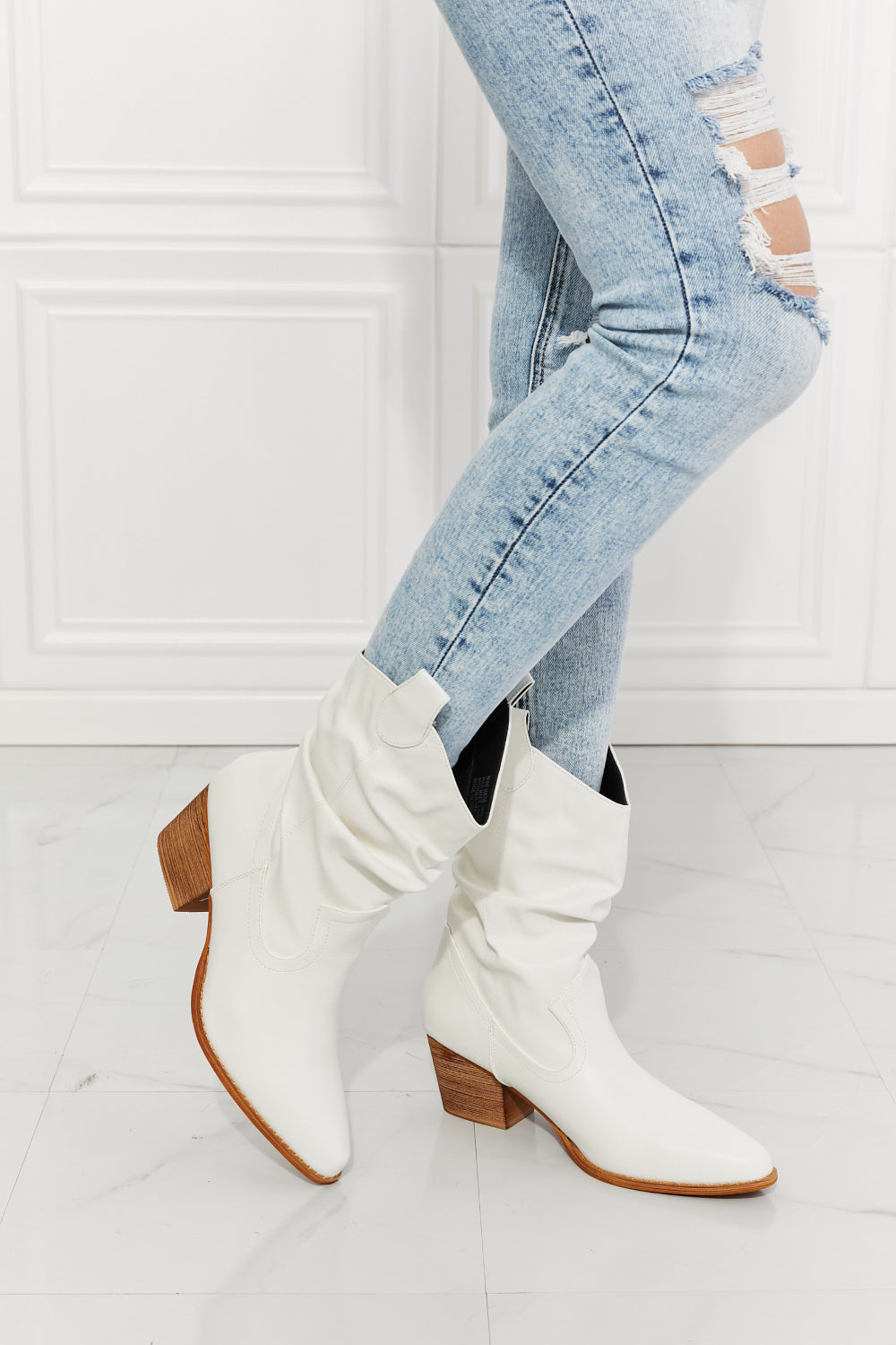 MMShoes Better in Texas Scrunch Cowboy Boots in White - Aurelia Clothing