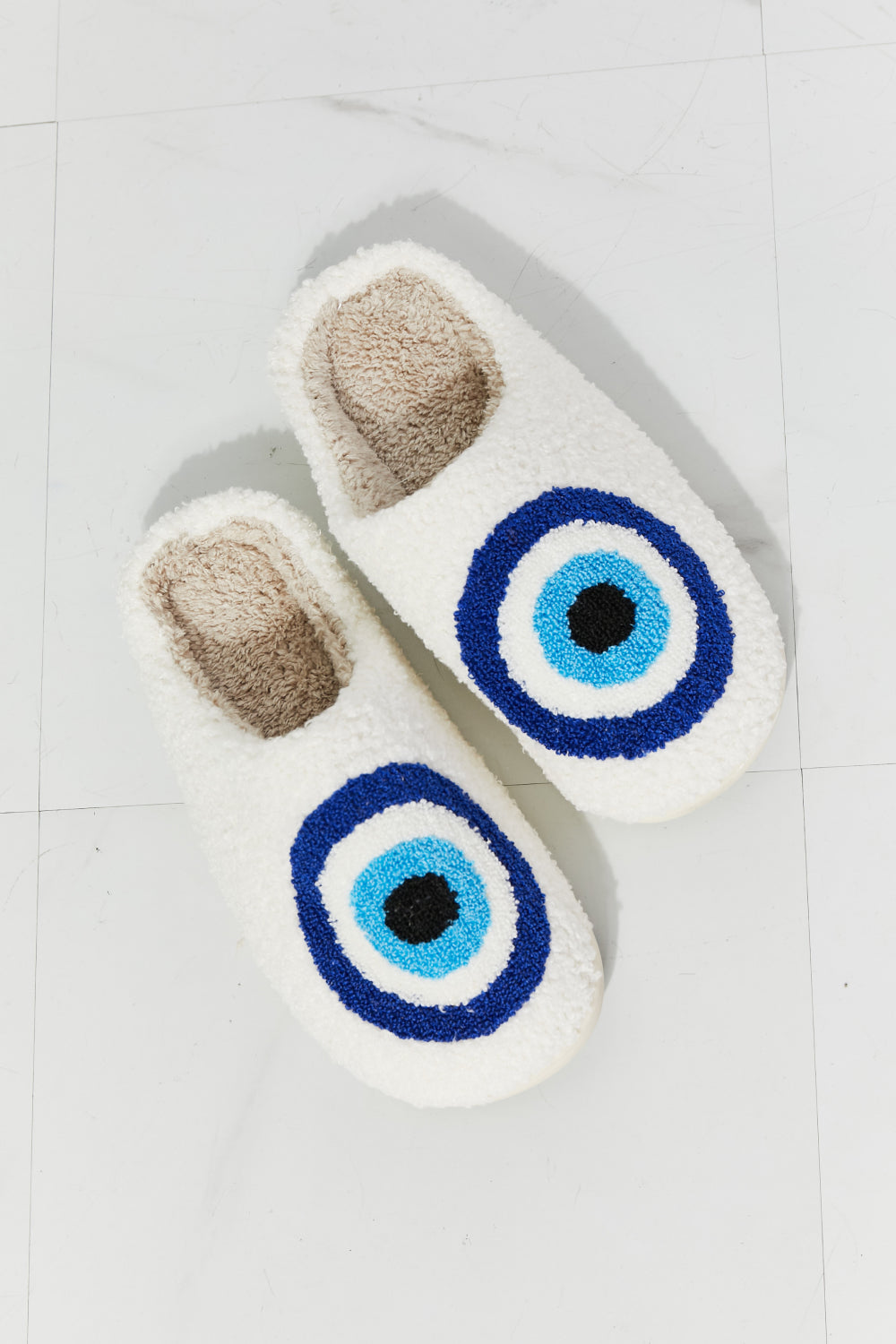 MMShoes Eye Plush Slipper - Aurelia Clothing