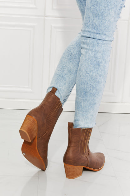 MMShoes Love the Journey Stacked Heel Chelsea Boot in Chestnut - Aurelia Clothing