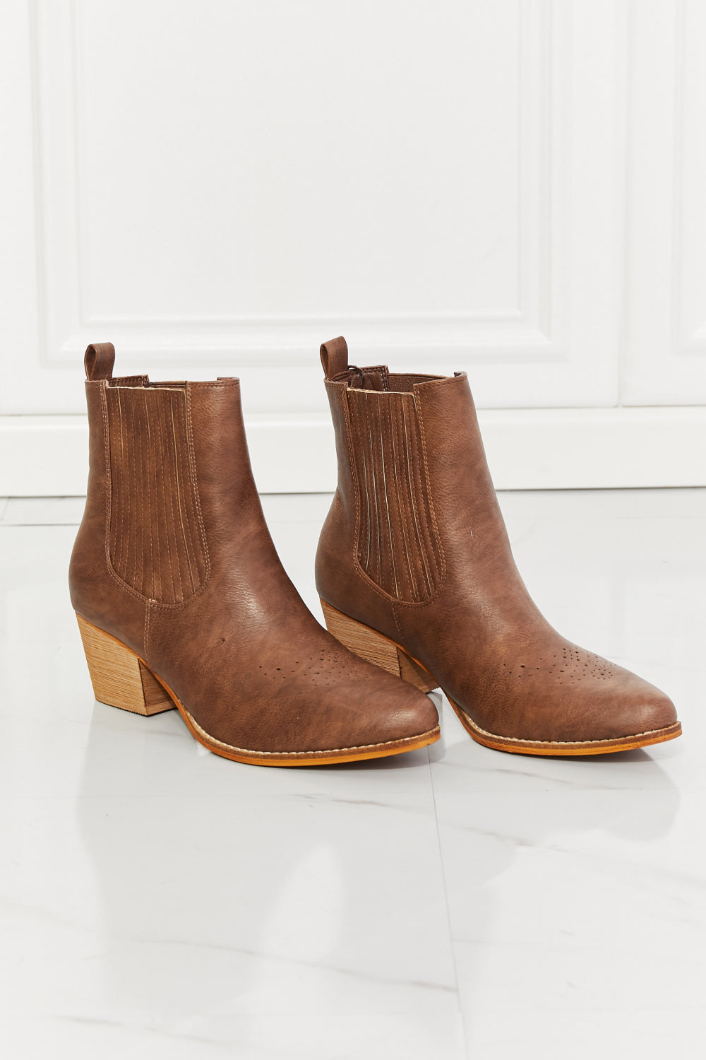 MMShoes Love the Journey Stacked Heel Chelsea Boot in Chestnut - Aurelia Clothing