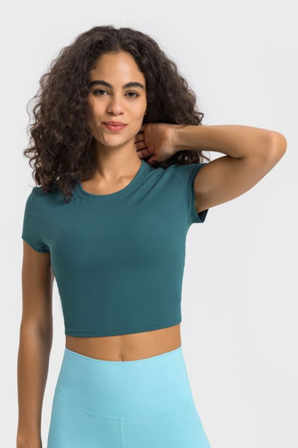 Round Neck Short Sleeve Cropped Sports T-Shirt - Aurelia Clothing