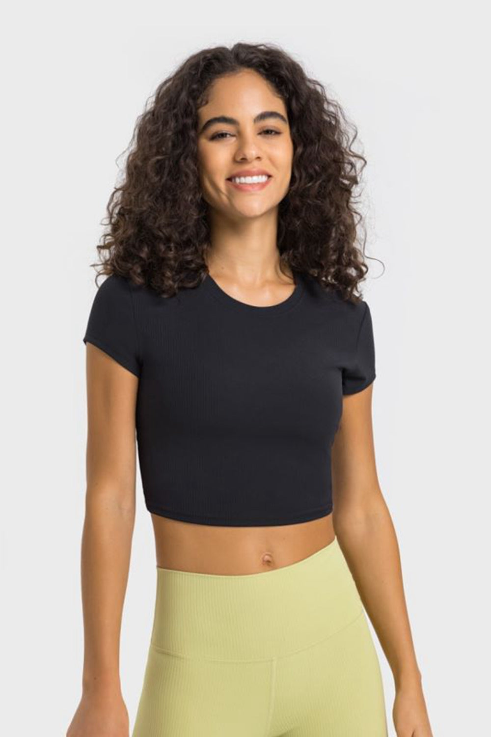 Round Neck Short Sleeve Cropped Sports T-Shirt - Aurelia Clothing