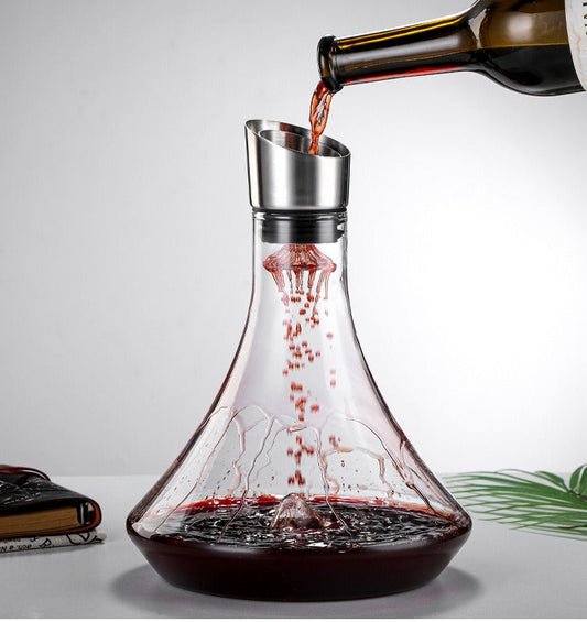 Wine Decanter Built-in Aerator Pourer, Wine Carafe Red Wine Decanter 1000ml -  Free Shipping - Aurelia Clothing