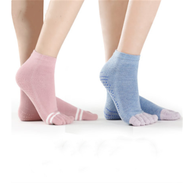 Yoga socks - Free Shipping - Aurelia Clothing