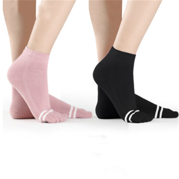 Yoga socks - Free Shipping - Aurelia Clothing