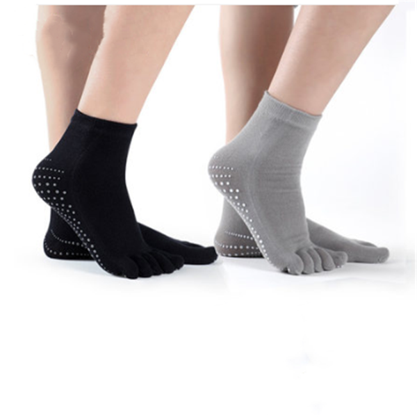 Yoga socks - Free Shipping - Aurelia Clothing