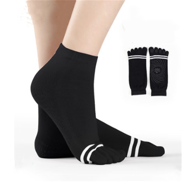 Yoga socks - Free Shipping - Aurelia Clothing